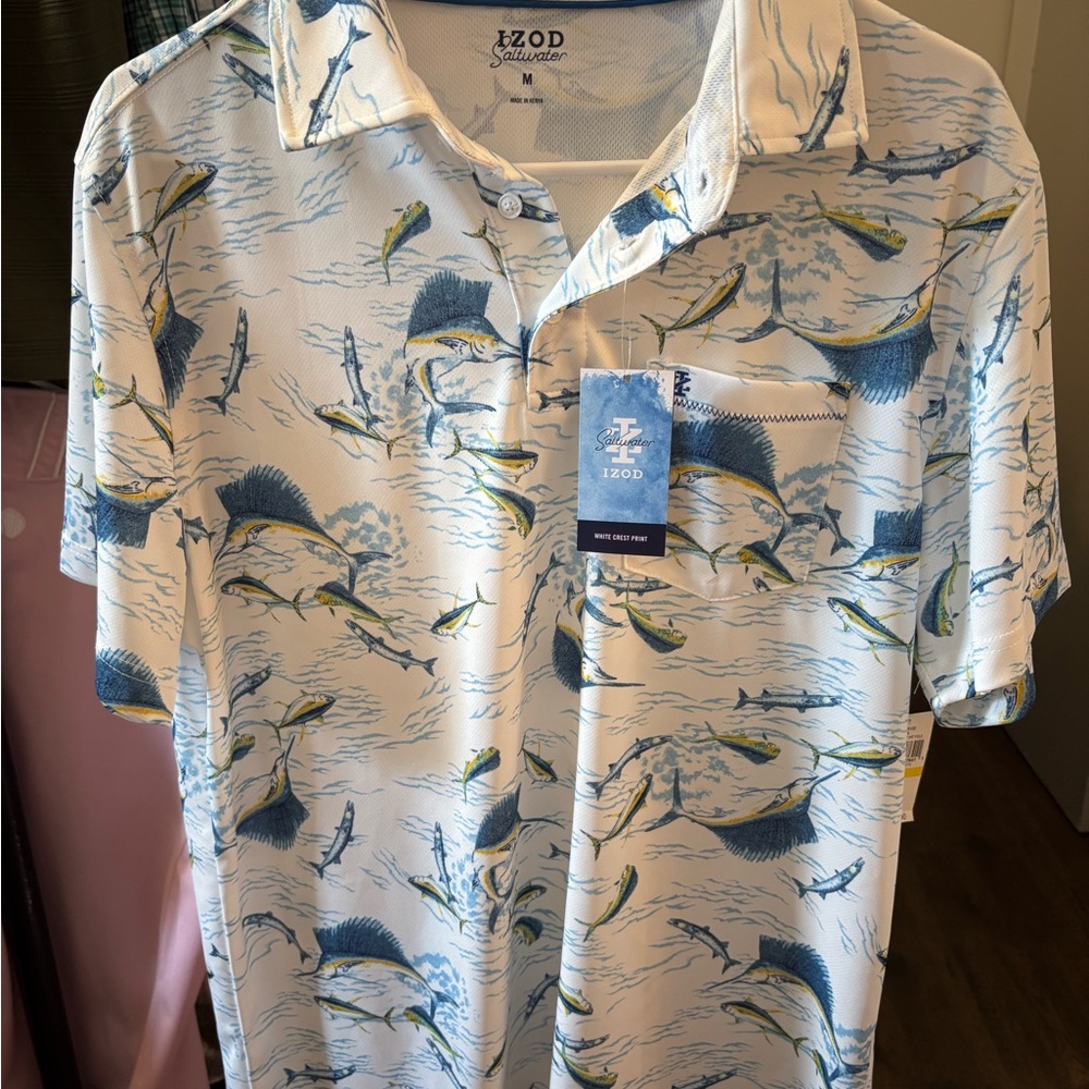 IZOD Men's White and Blue Graphic Shirt